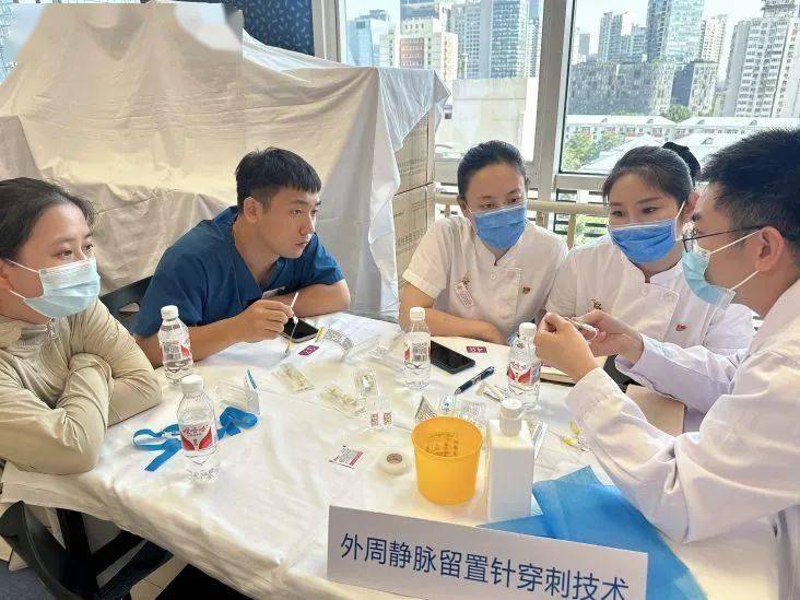 【朝医新闻】护理静疗小组举办“静脉治疗护理工作坊”